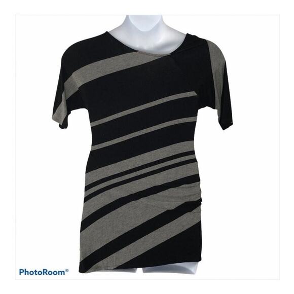 Jessica Simpson Maternity Asymmetrical Striped Tee Top Black Gray Medium - Picture 13 of 14